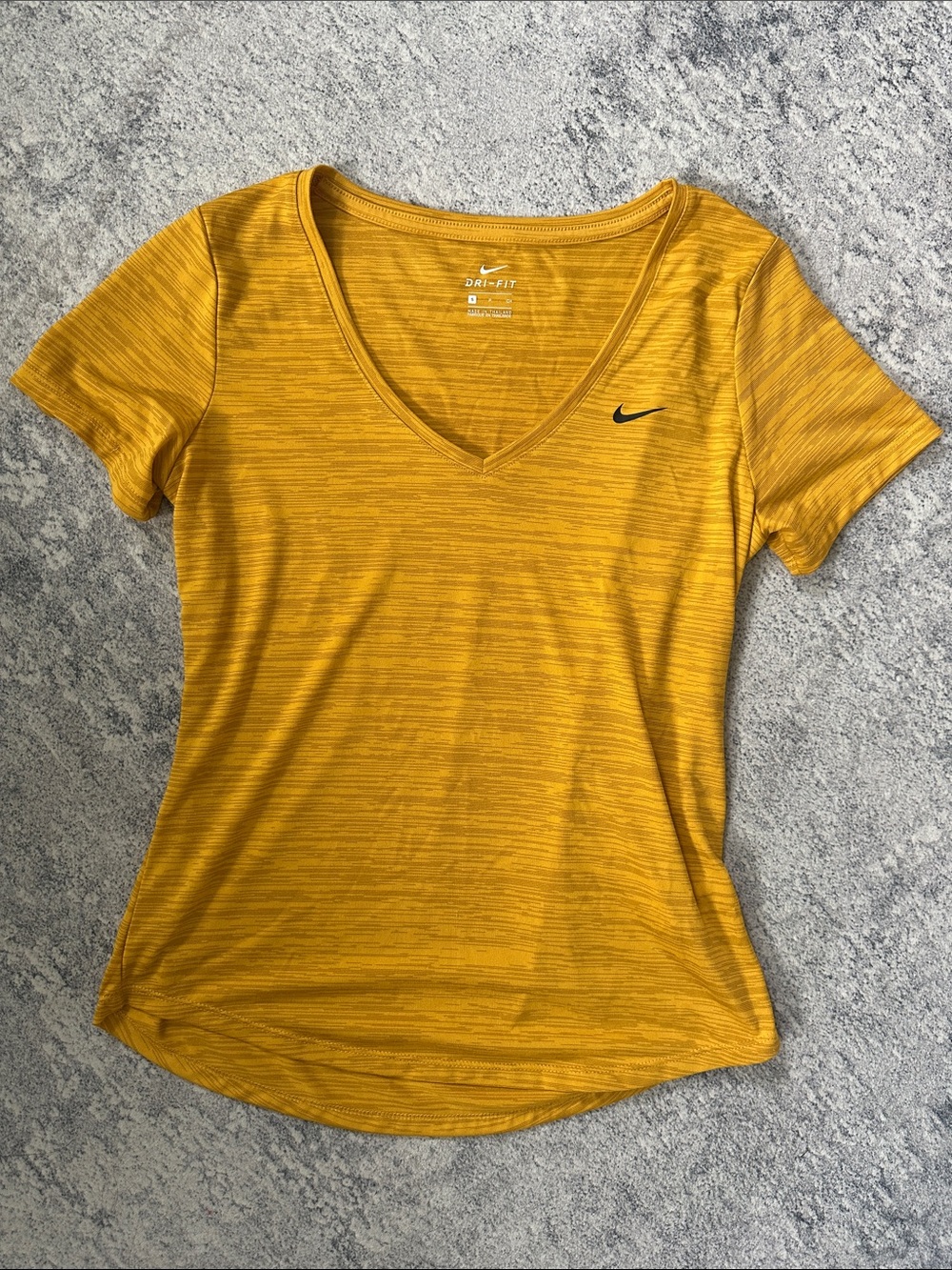 Nike Women's Yellow Heather V‑Neck Short Sleeve Tee